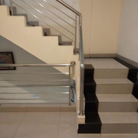 D&D Guest House & Cafe Syariah Medan Exterior foto
