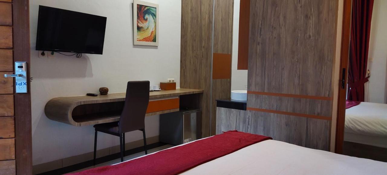 D&D Guest House & Cafe Syariah Medan Exterior foto